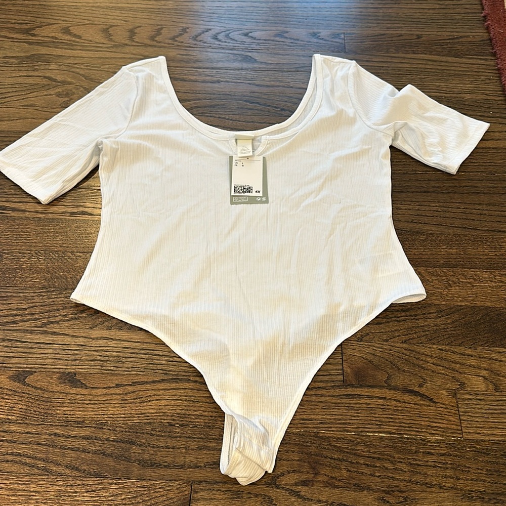H&M scoop ribbed bodysuit